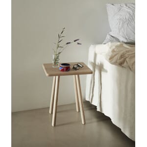 1930347_Rel 1930347 Georg Side Table, Oak_M.jpg