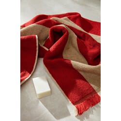 1104265581_Rel fermLIVING-SS22-AleeHandTowel-LightCamelRed-image-1.jpg